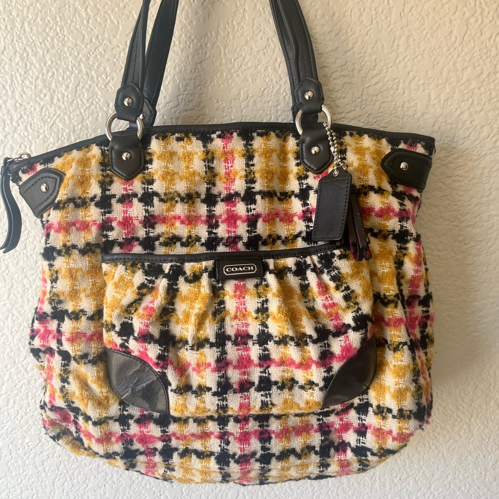 Coach Daisy Tweed Emma Bag